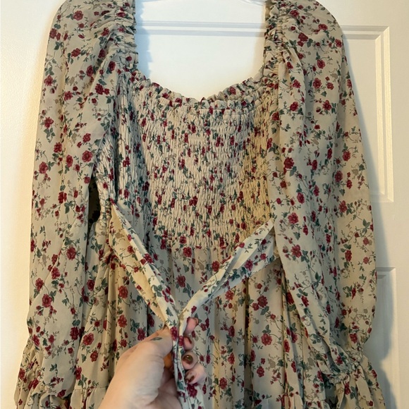 Floral Prairie Dress - Picture 9 of 11